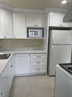 933 Rollins Rd unit 4, Burlingame, CA 94010 - photo 2