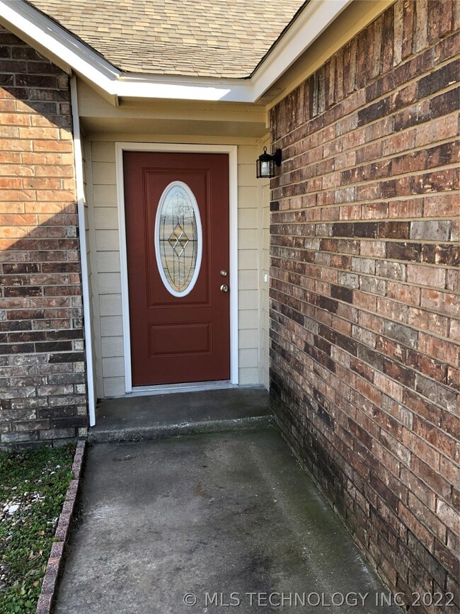 16187 N 107th West Ave, Skiatook, OK 74070 - photo 2