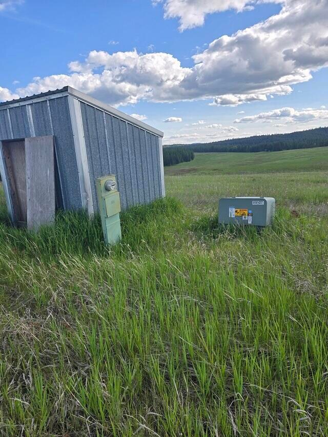 5266 Wagner Rd, Springdale, WA 99173 - photo 6