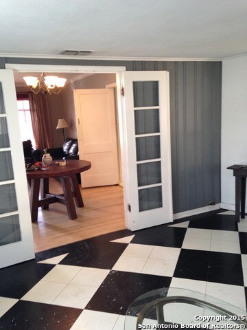 211 Colton Dr, San Antonio, TX 78209 - photo 7