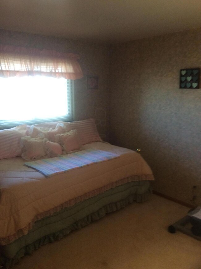 Bedroom2