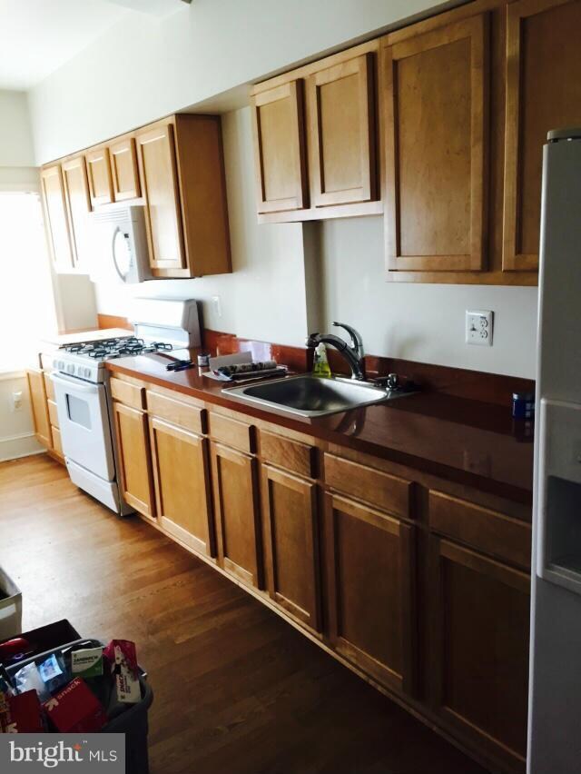 508 Irving St NW, Washington, DC 20010 - photo 6