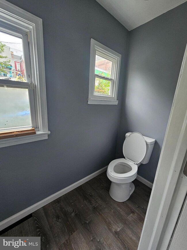 229 Wunder St, Reading, PA 19602 - photo 5