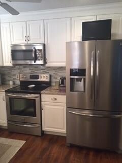 Another view of kitchen