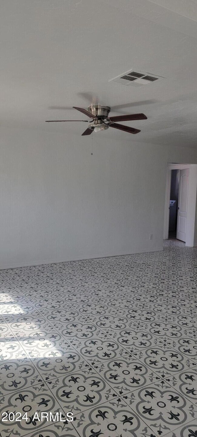 4902 E Palm Ln, Phoenix, AZ 85008 - photo 7