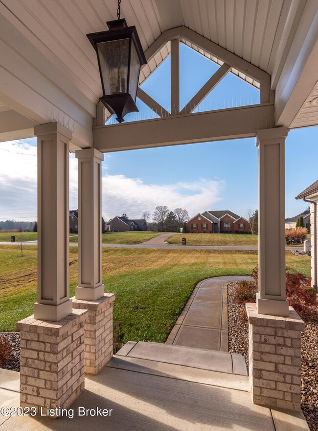 8556 Strawberry Meadows Ln, Borden, IN 47106 - photo 7