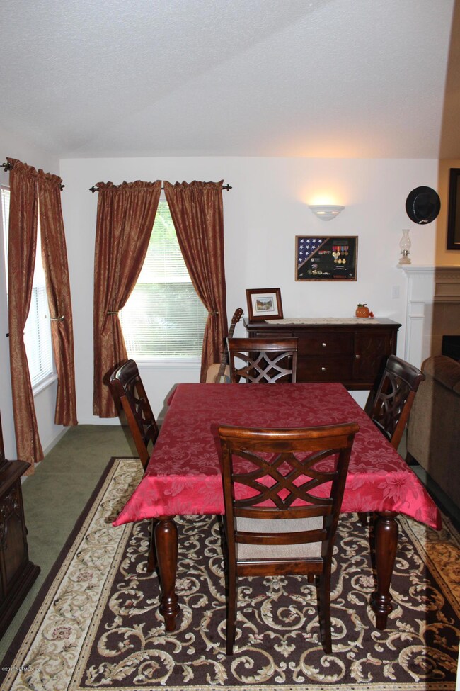 8059 Tessa Terrace E, Jacksonville, FL 32244 - photo 6