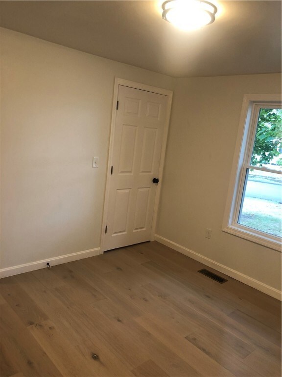 5 N Joseph St, Westerly, RI 02891 - photo 7