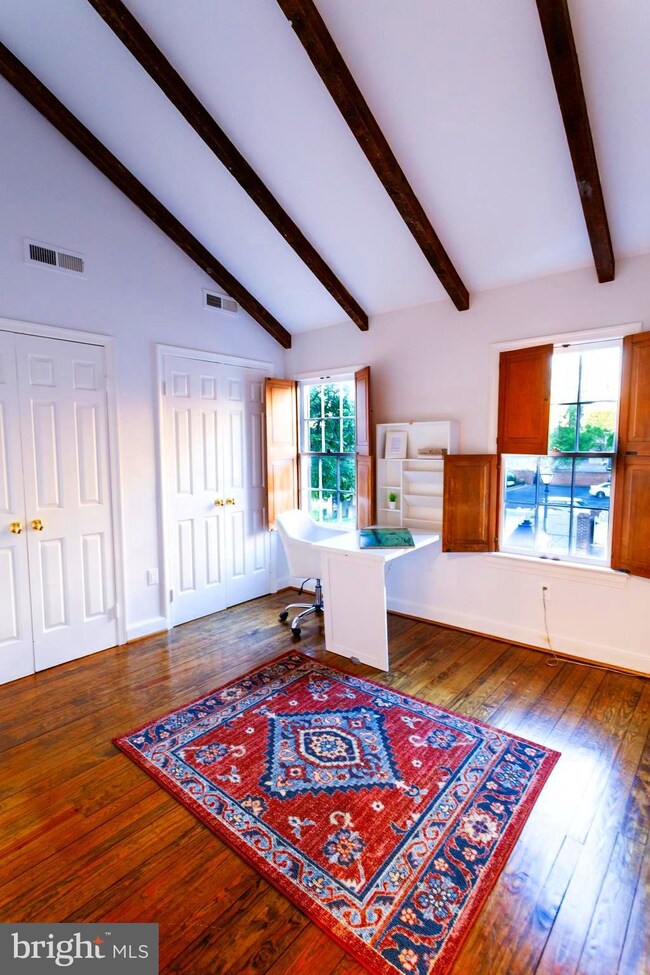 211 S Columbus St, Alexandria, VA 22314 - photo 3