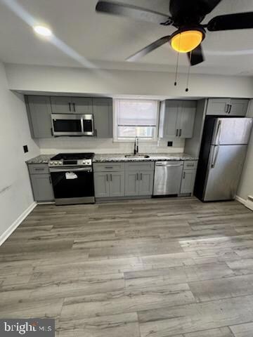 1098 W Ridge Rd, Marcus Hook, PA 19061 - photo 3