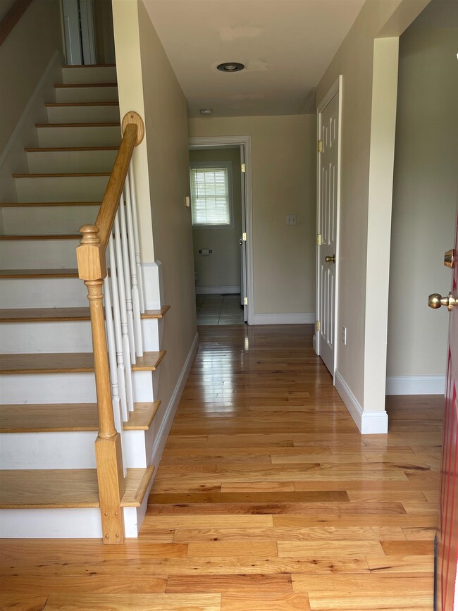 21 Harmony Ln, Hooksett, NH 03106 - photo 2