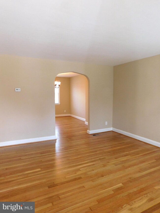 1714 Wadsworth Way, Baltimore, MD 21239 - photo 3