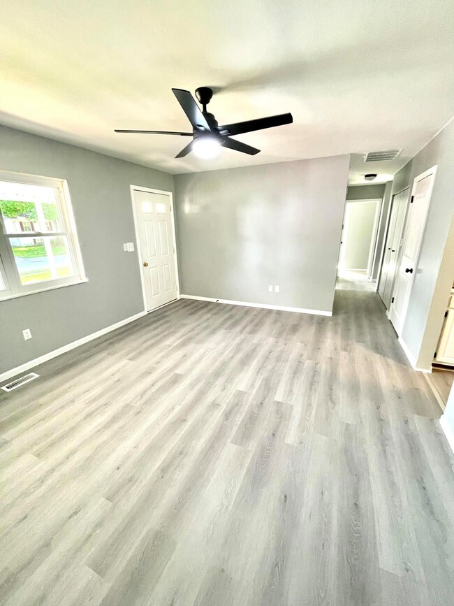 848 Merri Ln, Sidney, OH 45365 - photo 4