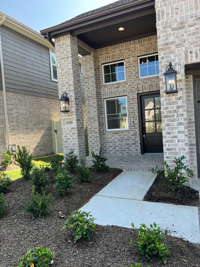 10680 Wild Chives, the Woodlands, TX 77385 - photo 2