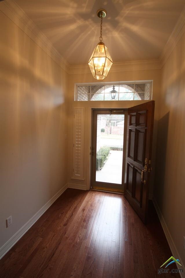 1130 Garden Park Cir, Tyler, TX 75703 - photo 6