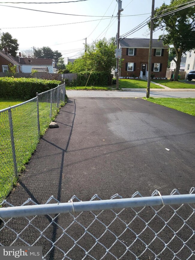 114 Delaware Dr, New Castle, DE 19720 - photo 2