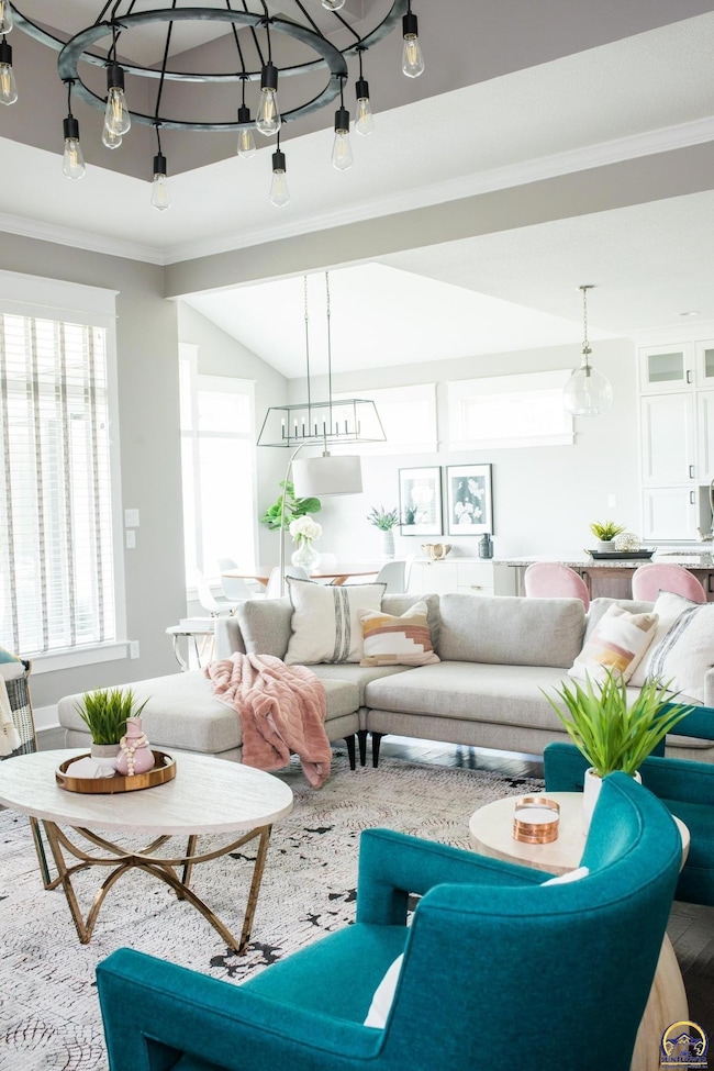 4631 SW Verna Ln, Topeka, KS 66610 - photo 4