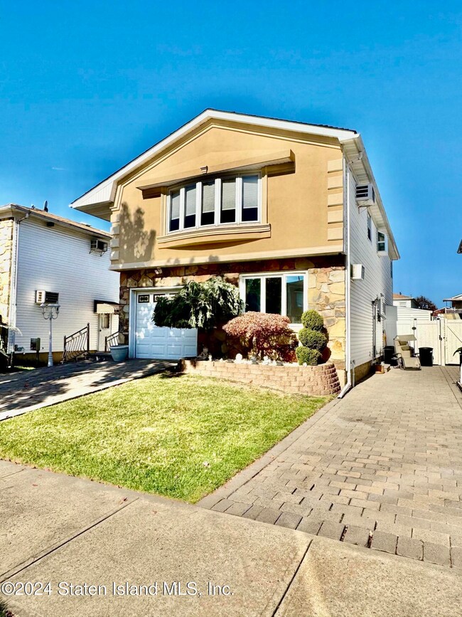 43 Devens St, Staten Island, NY 10314 - photo 3