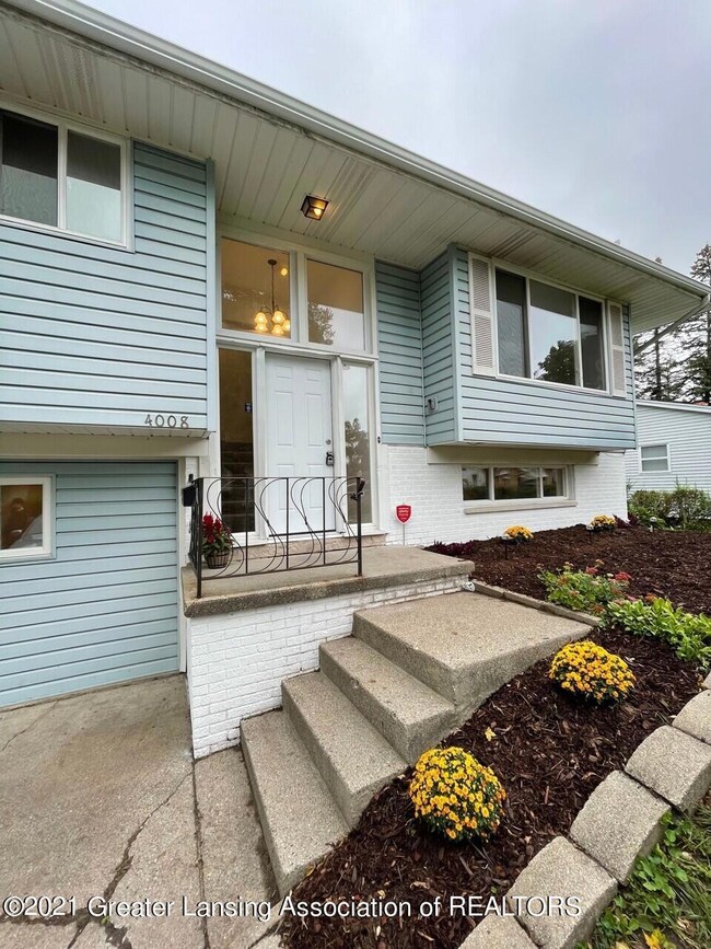 4008 Wainwright Ave, Lansing, MI 48911 - photo 2
