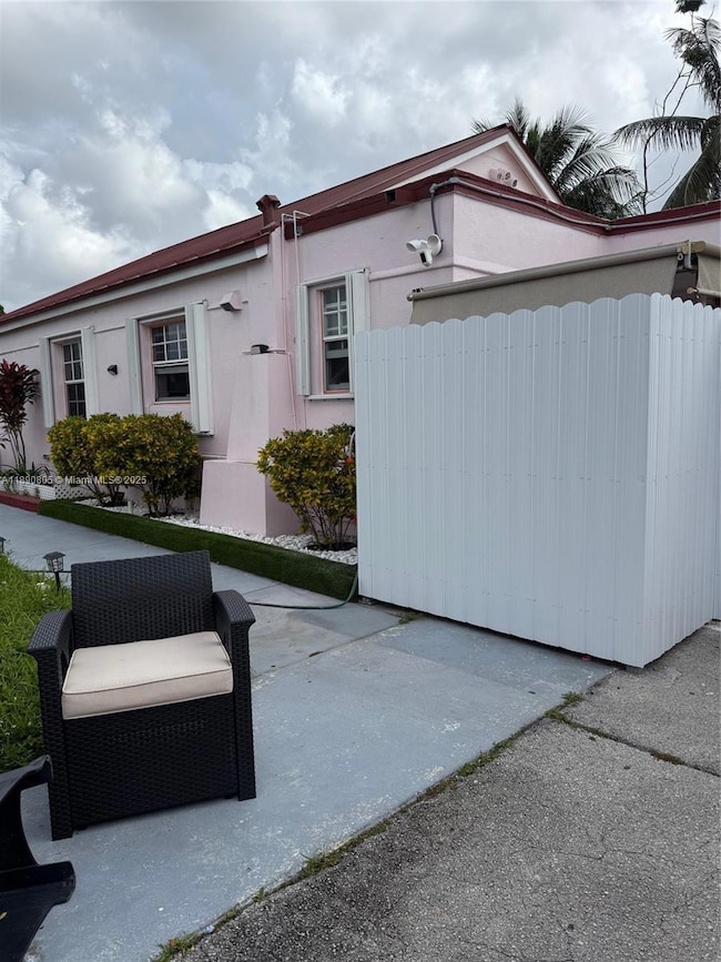 102 W 27th St, Hialeah, FL 33010 - photo 4