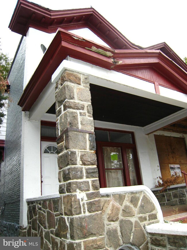 603 N Loudon Ave, Baltimore, MD 21229 - photo 2