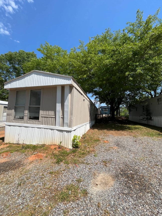 109 Embert Ln unit 5, Shelby, NC 28152 - photo 3