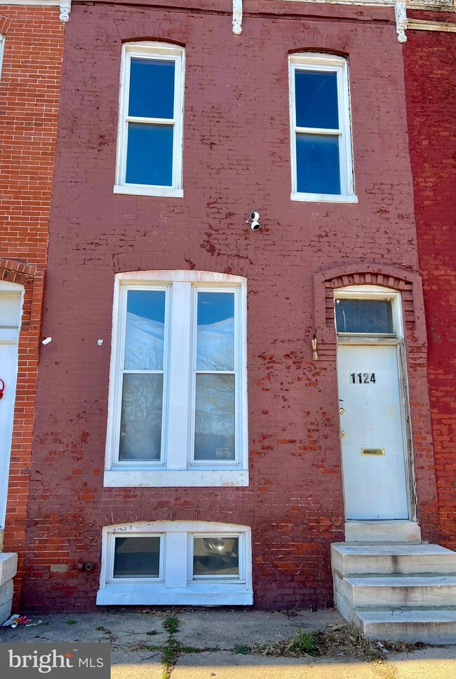 1124 N Carrollton Ave, Baltimore, MD 21217 - photo 2