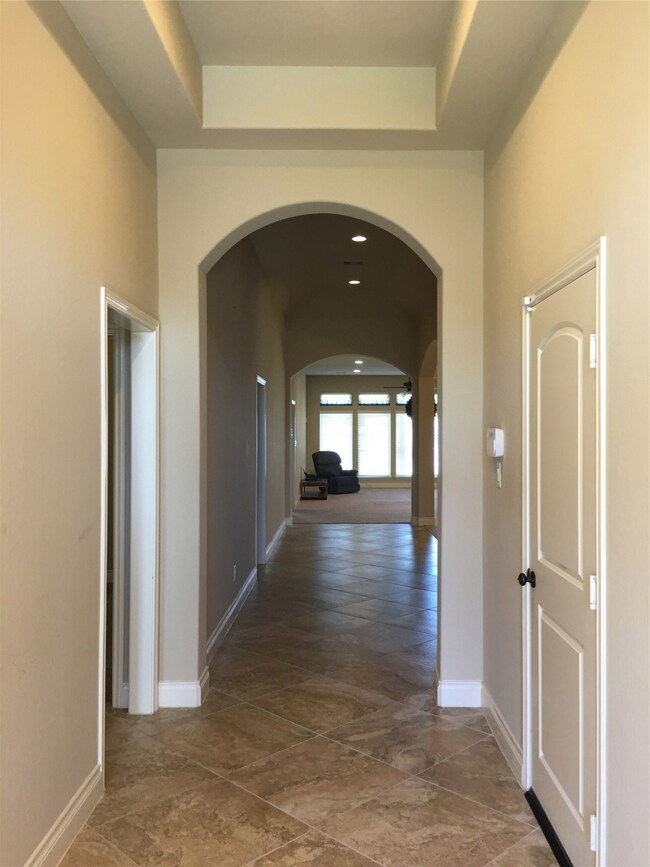 1827 Majestic Falls Ln, Richmond, TX 77469 - photo 2