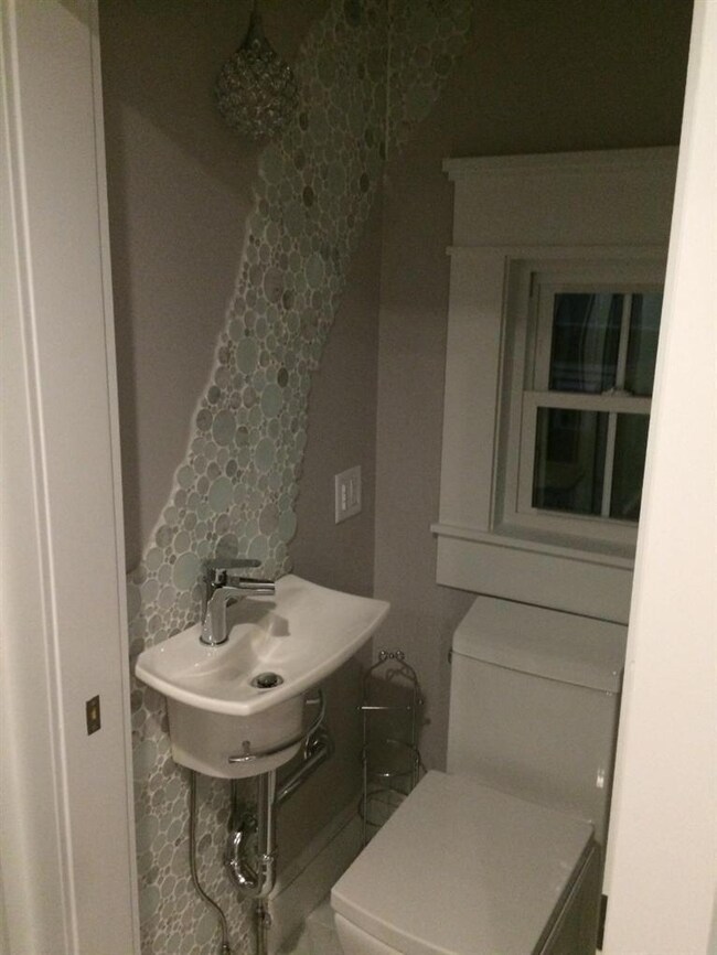 9 Conwell St unit 5, Provincetown, MA 02657 - photo 5