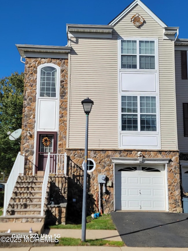 15 Russell Ct, Matawan, NJ 07747 - photo 2