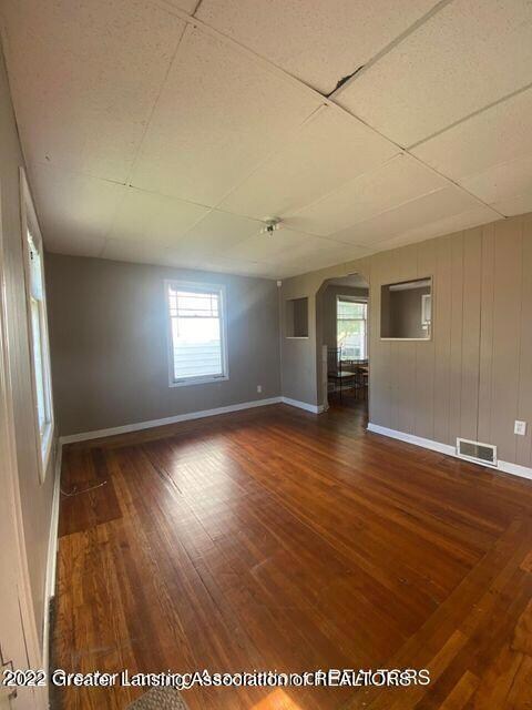 1005 W Willow St, Lansing, MI 48915 - photo 2