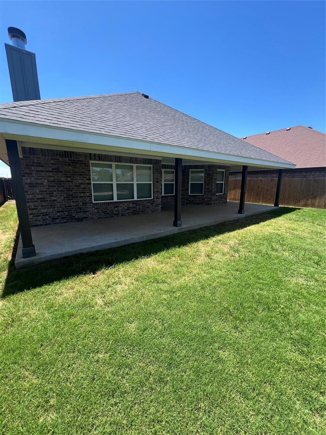 3718 Bettes Ln, Abilene, TX 79606 - photo 3