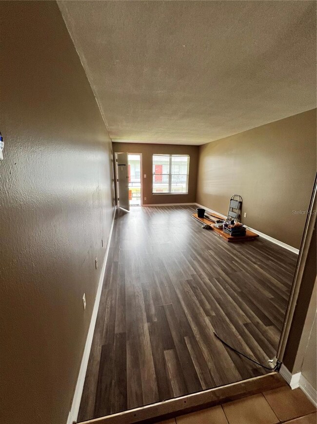 4328 Edgewater Dr unit E205, Orlando, FL 32804 - photo 3