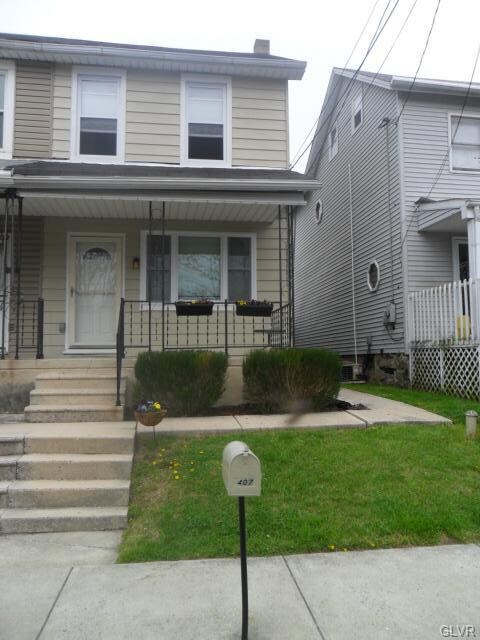 407 S Canal St, Walnutport, PA 18088 - photo 2
