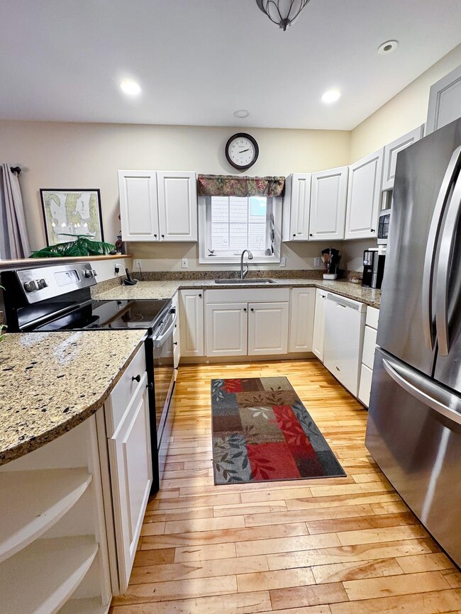 1446 Marble Island Rd, Colchester, VT 05446 - photo 3