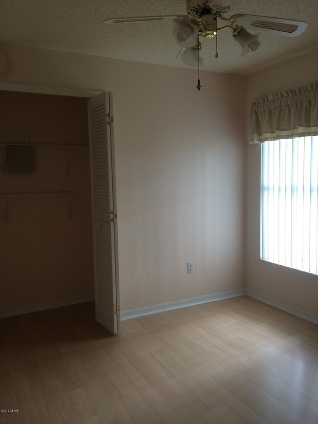 twiphone mar 27 oak crest 012.JPG