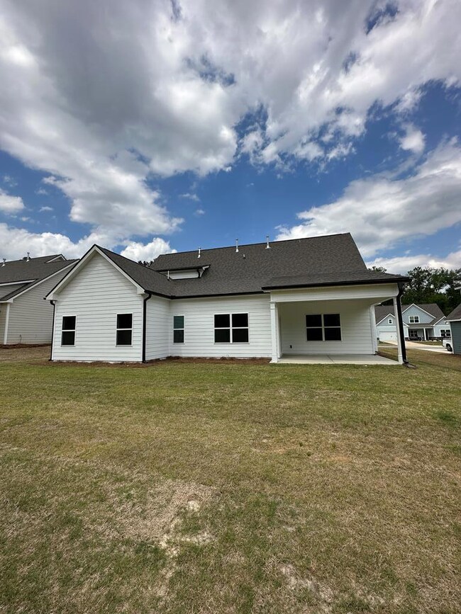 5078 Pond View Dr, Columbus, GA 31907 - photo 2