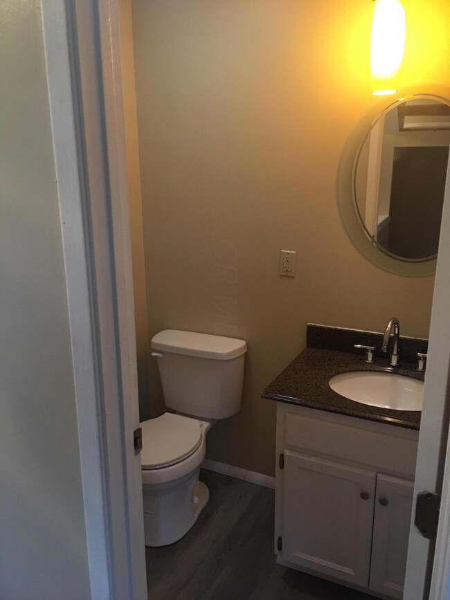 6148 Baskerville Dr, Columbus, OH 43213 - photo 3