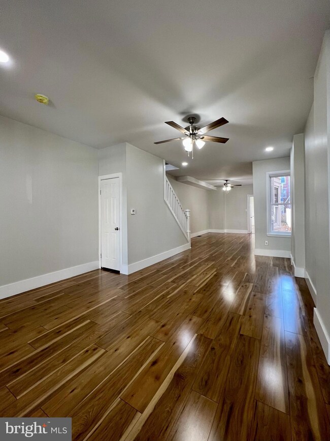 915 N Front St, Reading, PA 19601 - photo 5