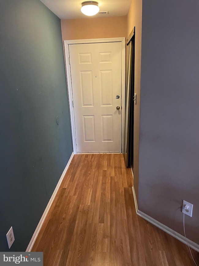 336 Walden Cir, Trenton, NJ 08691 - photo 2