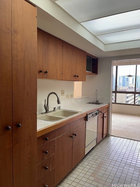 Kitchen 2
