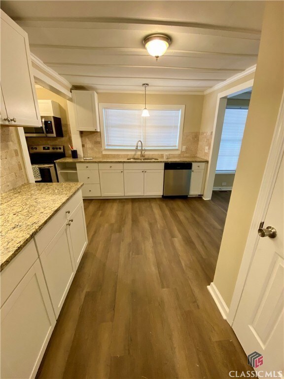 2012 Broad St, Statham, GA 30666 - photo 4