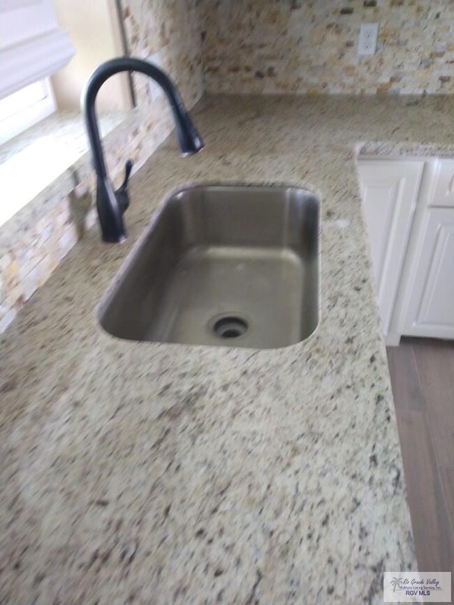 4308 Cordova Dr, Donna, TX 78537 - photo 5