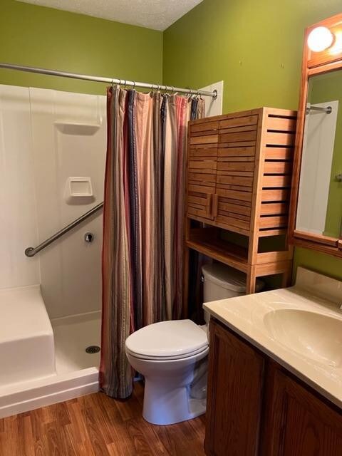 102 Regency Pkwy, La Porte, IN 46350 - photo 3