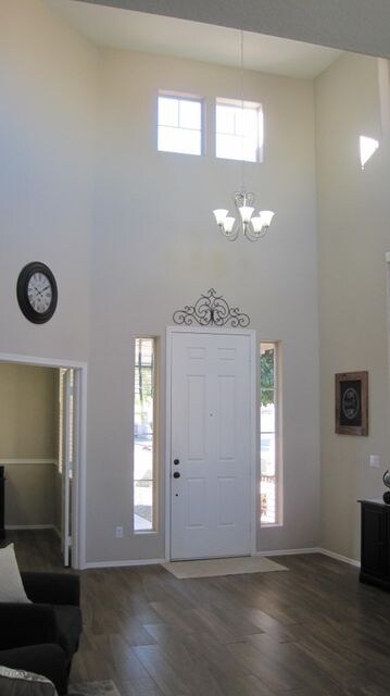 Vaulted Ceilings in Front Room