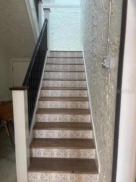 101 W Court St unit C, Tarpon Springs, FL 34689 - photo 4