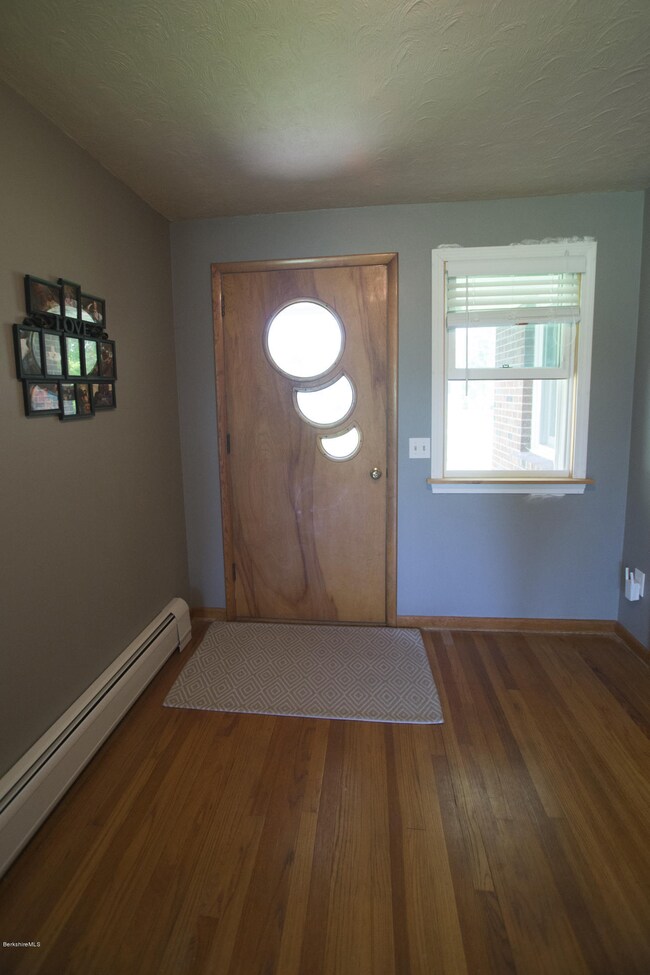 Front Door/Foyer