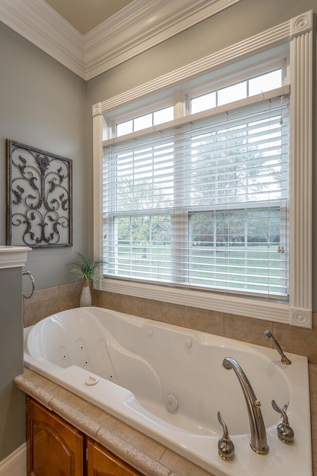 1171 Twin Cedars Road-51