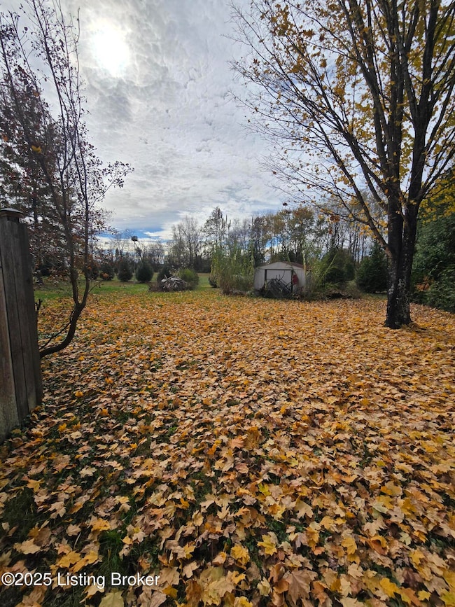 8880 N Loretto Rd, Loretto, KY 40037 - photo 6