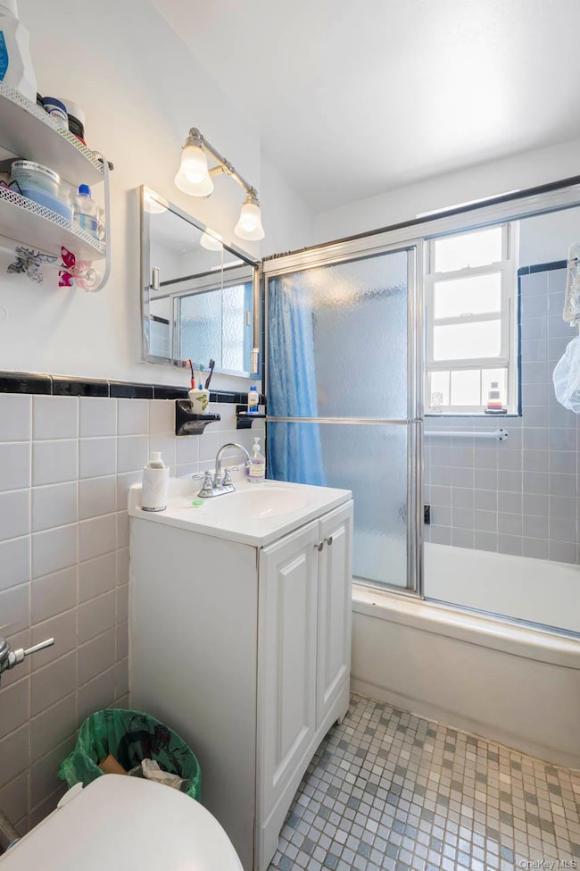 67-40 Booth St unit 6I, Forest Hills, NY 11375 - photo 4